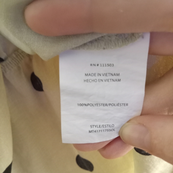 Polkadot Blouse - Picture 2 of 3